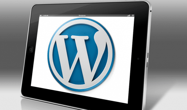 Logo wordpress sur une tablette